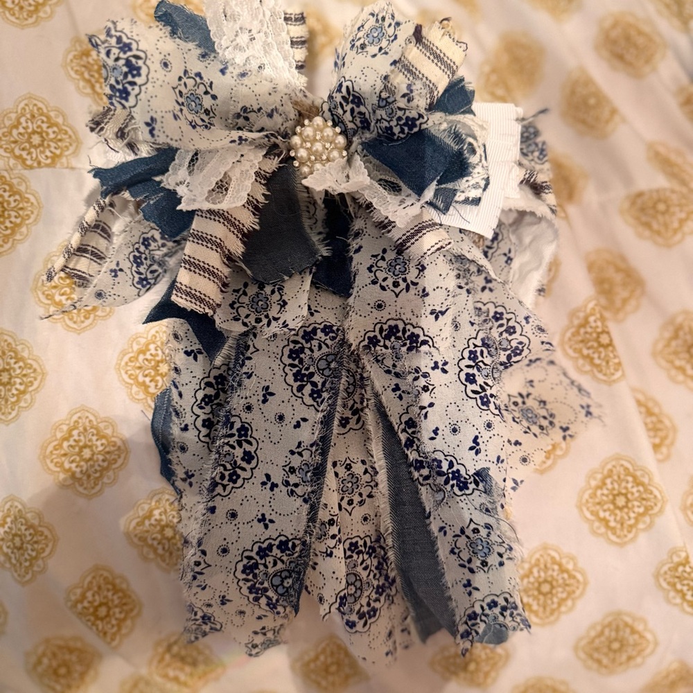 Handcrafted Shabby Chic Messy Bow